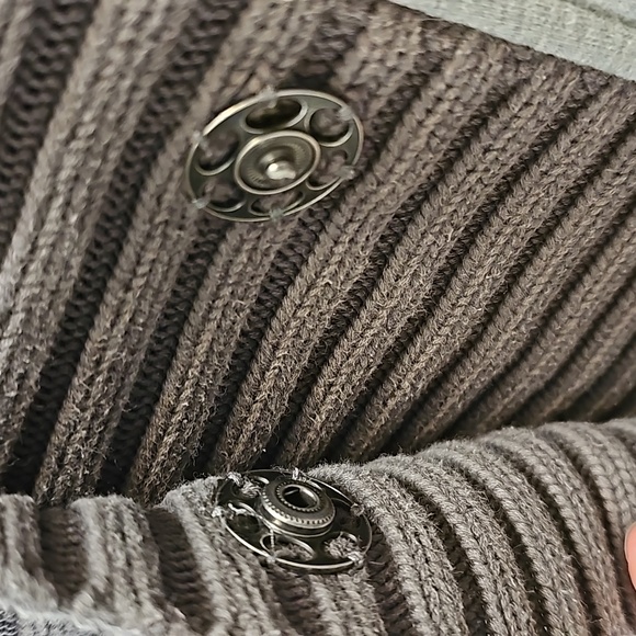 394. Lululemon Bliss Break Wrap - Picture 10 of 13